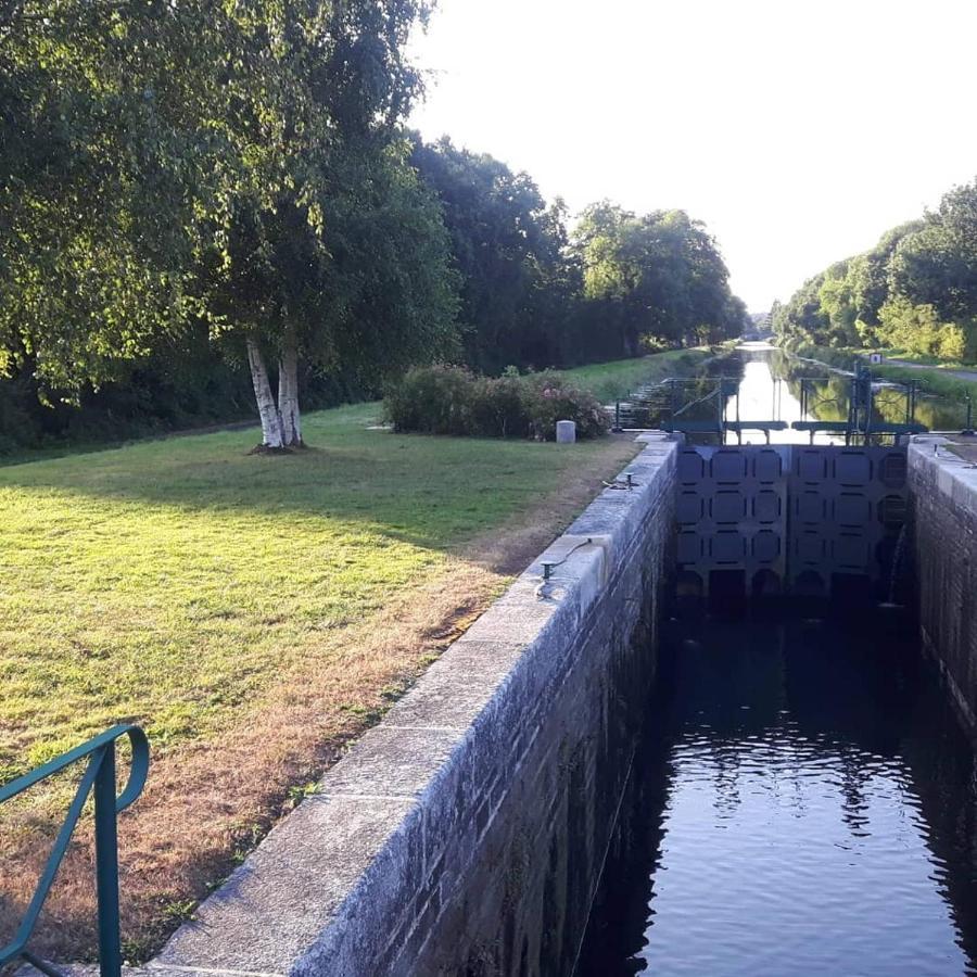 Central Brittany B And B โครฮ็อง ภายนอก รูปภาพ